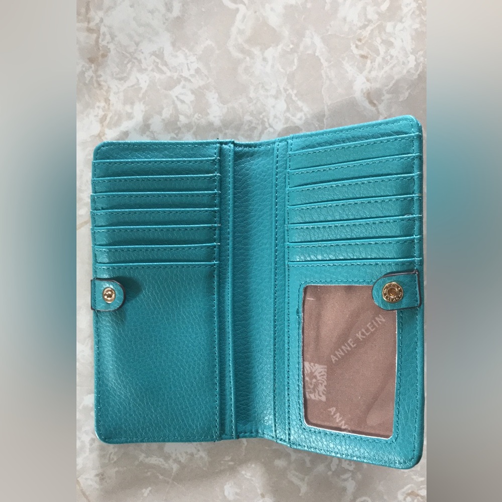 Anne Klein blue wallet - Picture 2 of 2